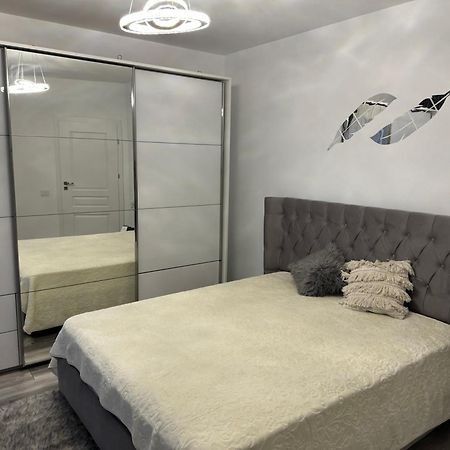 Magnific Apartment ออราแด ภายนอก รูปภาพ