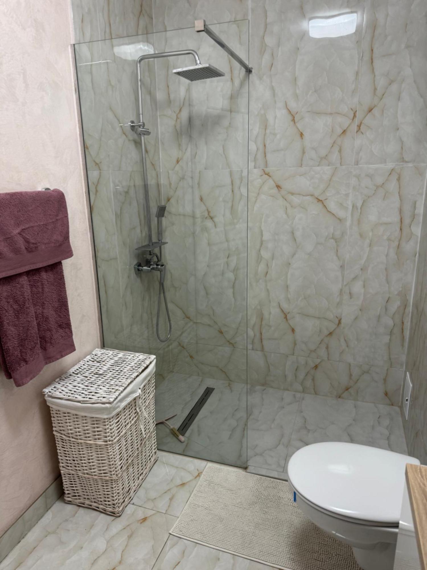 Magnific Apartment ออราแด ภายนอก รูปภาพ