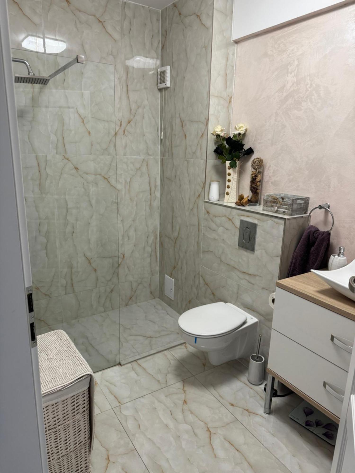 Magnific Apartment ออราแด ภายนอก รูปภาพ